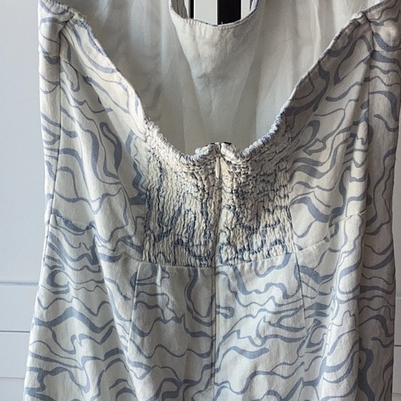 Abercrombie & Fitch Mini Halter Dress, size M - Picture 6 of 6